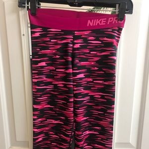 Nike Pro workout pant